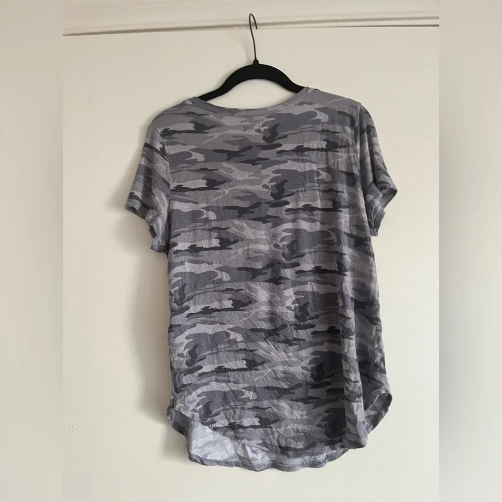 Hollister Tee - Picture 5 of 5